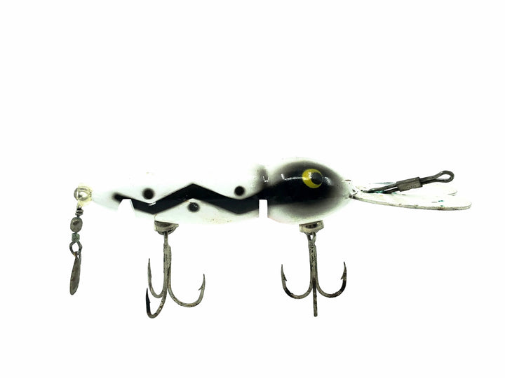 Whopper Stopper Hellbender, White/Shadow Stripe Color
