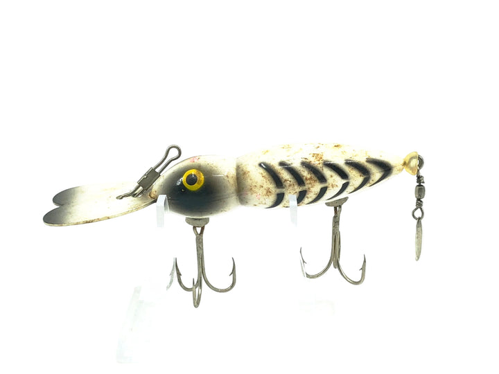 Whopper Stopper Hellbender, White Shore Color