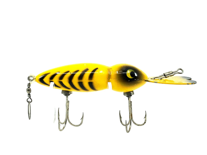 Whopper Stopper Hellbender, Yellow Shore Color