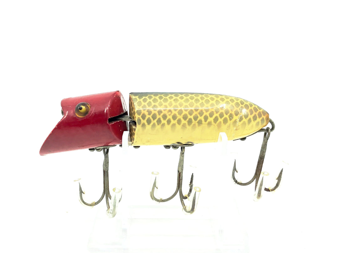 Heddon Zig Wag 8300, 9PRH Shiner Scale/Red Head Color - L-Rig, Very Good Condition