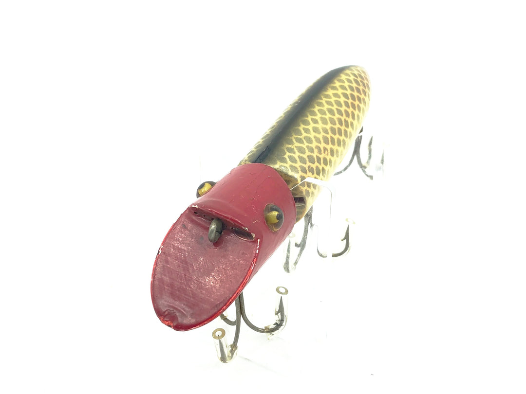 Heddon Zig Wag 8300, 9PRH Shiner Scale/Red Head Color - L-Rig, Very Good Condition