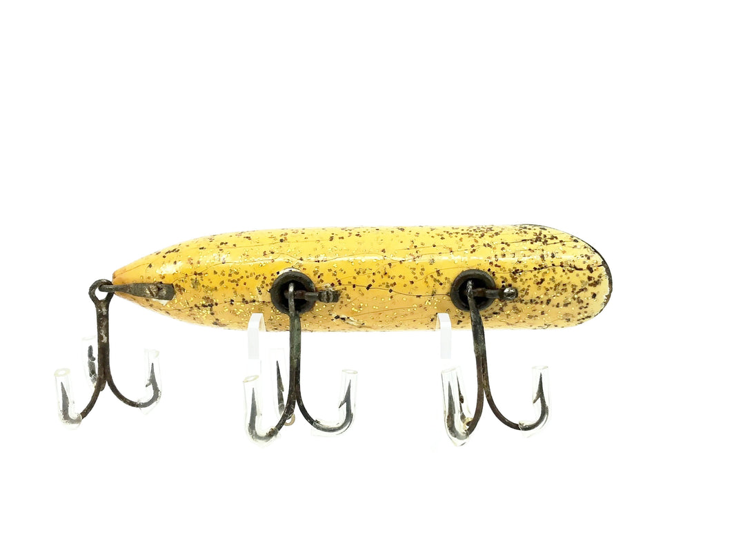 Heddon Head-On Basser 8500, 9 White/Silver Flitter Color - Early L-Rig, Very Good Condition