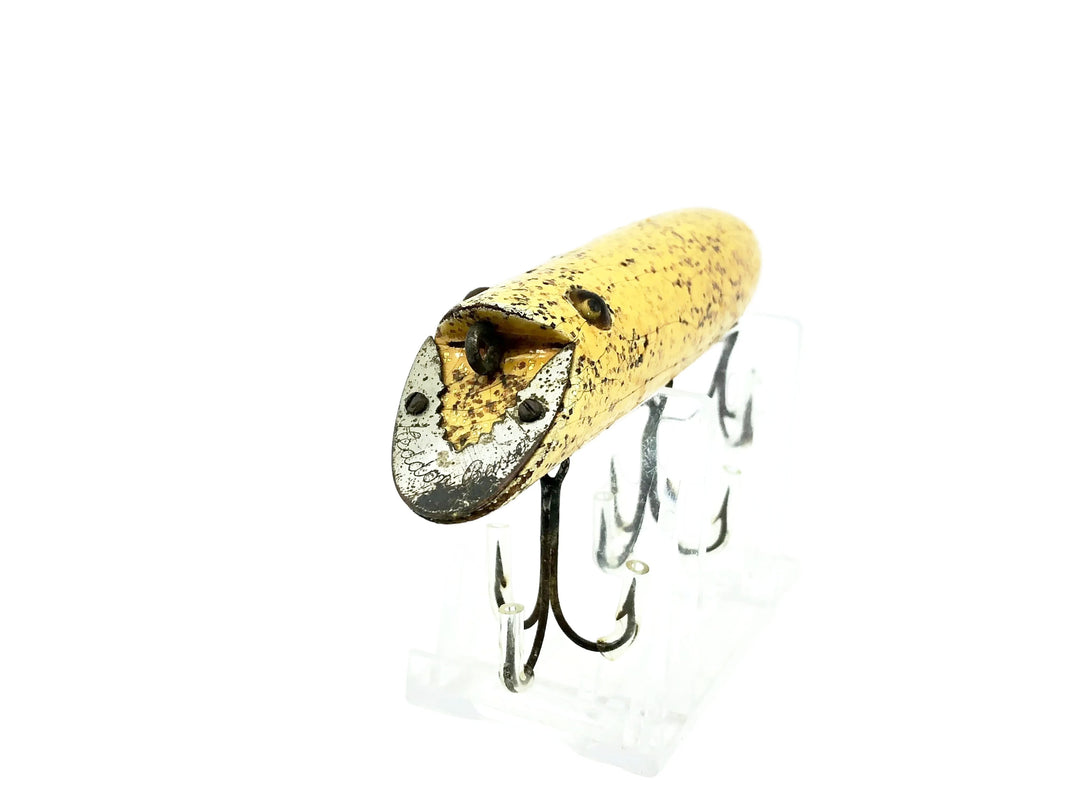 Heddon Head-On Basser 8500, 9 White/Silver Flitter Color - Early L-Rig, Very Good Condition