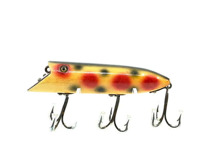 Heddon Head-On Basser 8500, 0S Strawberry Color - Early L-Rig, Very Good Condition