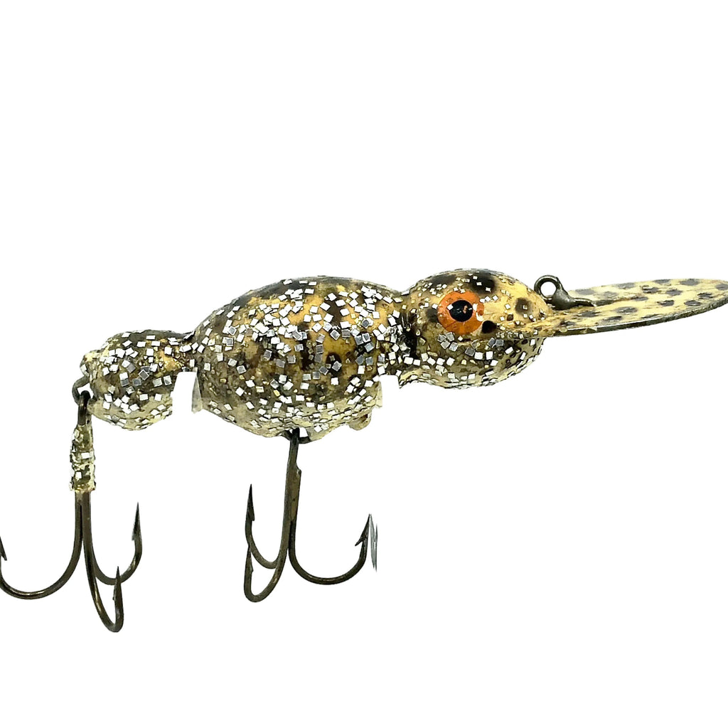 bomber waterdog fishing lure Imitation Water Dog, Silver Flitter Color – My Bait Shop, LLC Diving action from a Model:ME-7-GG float storage Redington Wrangler Bass Fly