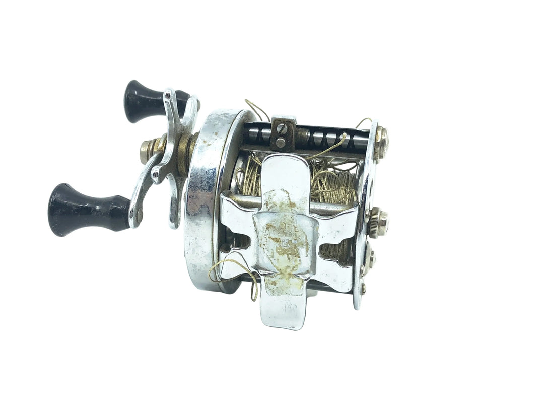 Vintage Shakespeare No.1944 Service Model FE Levelwind Reel