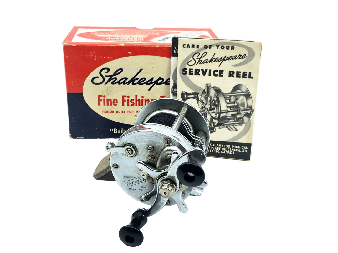 Vintage Shakespeare No.1944 Service Model FE Levelwind Reel w/Box