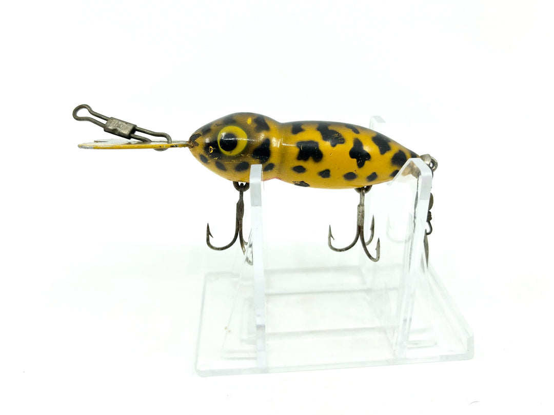 Whopper Stopper Hellbender, Yellow Coach Dog Color