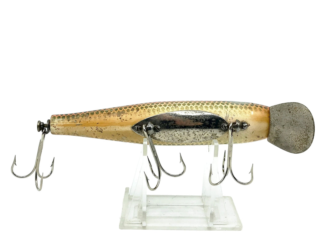 Pflueger #9509 Floating Heavy Duty Mustang, Goldfish Scale Color