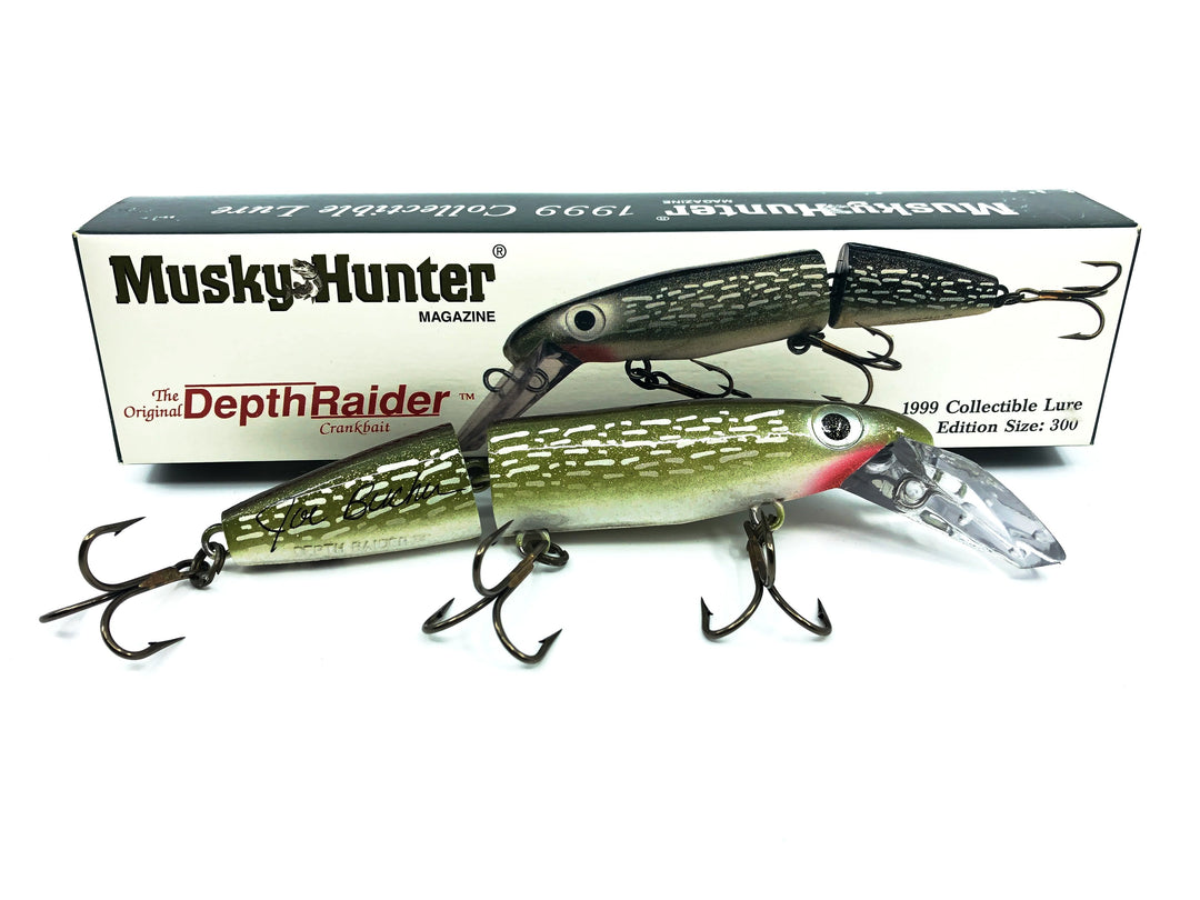 Musky Hunter 1999 Collectible Lure, Depth Raider #156/300 Signed
