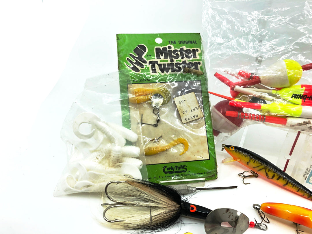 Vintage Tackle Box Stuffing Pack