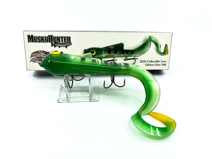 Musky Hunter 2020 Collectible Lure, Musky Innovations Bull Dawg #120/500