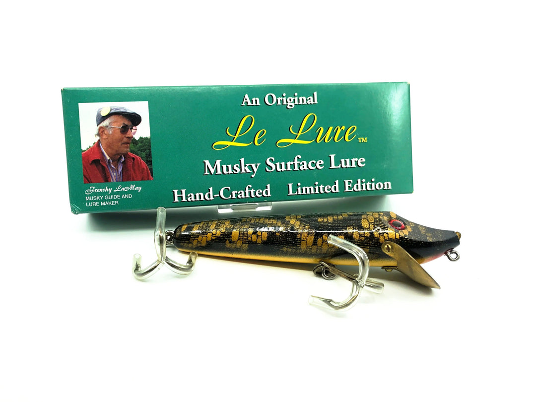 Le Lure Musky Surface Lure, Woody (Vamp Type Lure) Black/Gold Scale Color with Box