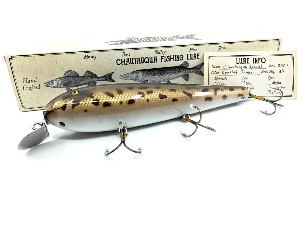 Chautauqua Custom "Chautauqua Special" in Spotted Sucker 2020 Color