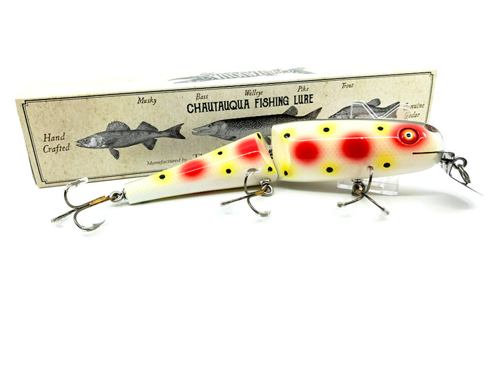 Jointed Chautauqua 8" Minnow Musky Lure Strawberry 2020 Color