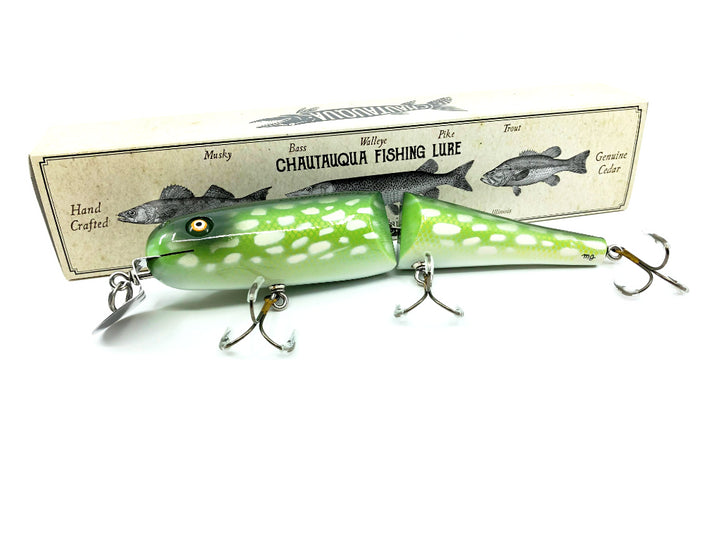 Jointed Chautauqua 8" Minnow Musky Lure Northern Pike 2020 Color
