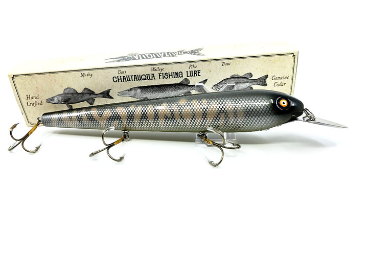 Chautauqua Special Order Wooden Magnum Trolling Minnow in Dark Musky Color 2020