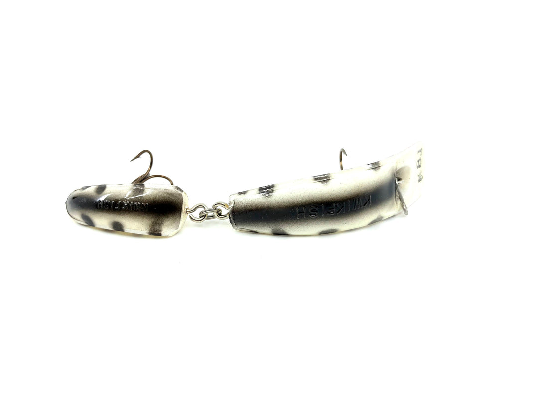 Kwikfish Jointed K8J CD Coach Dog Color