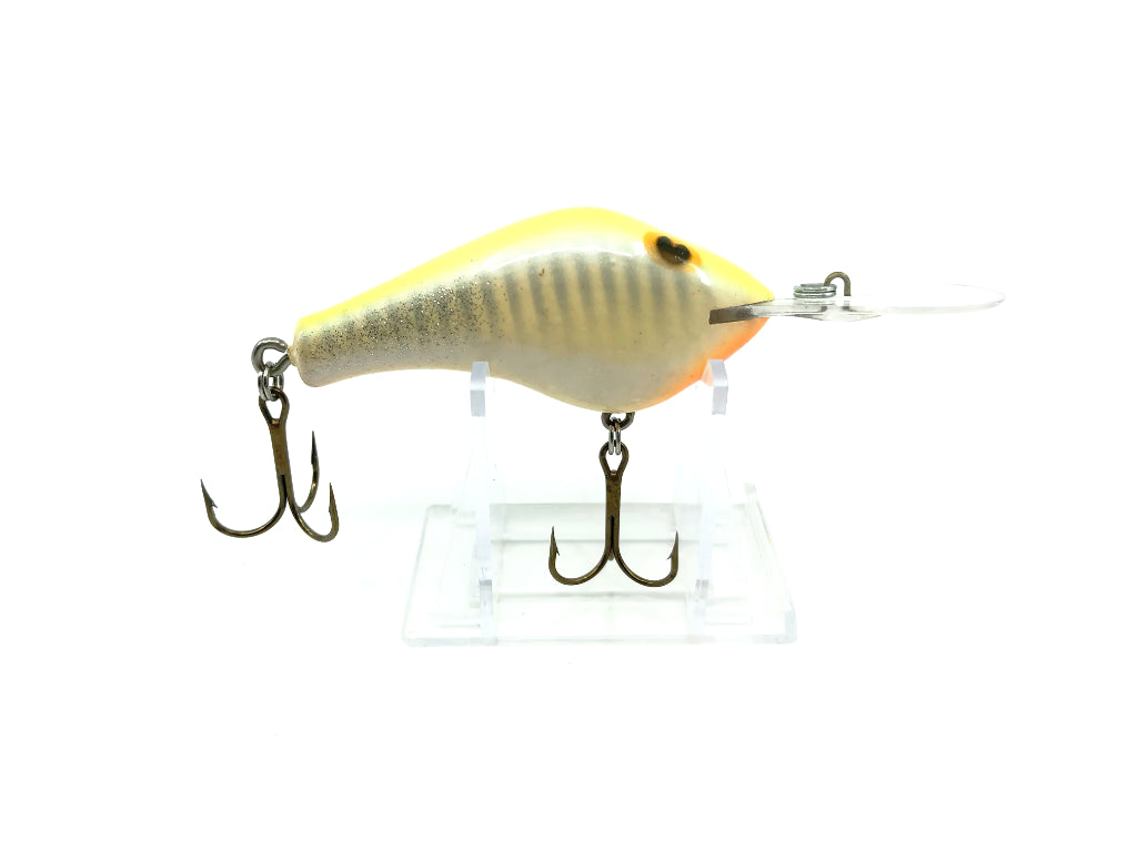 Poe's 3 Diving Crankbait Yellow with Silver Ribs Color