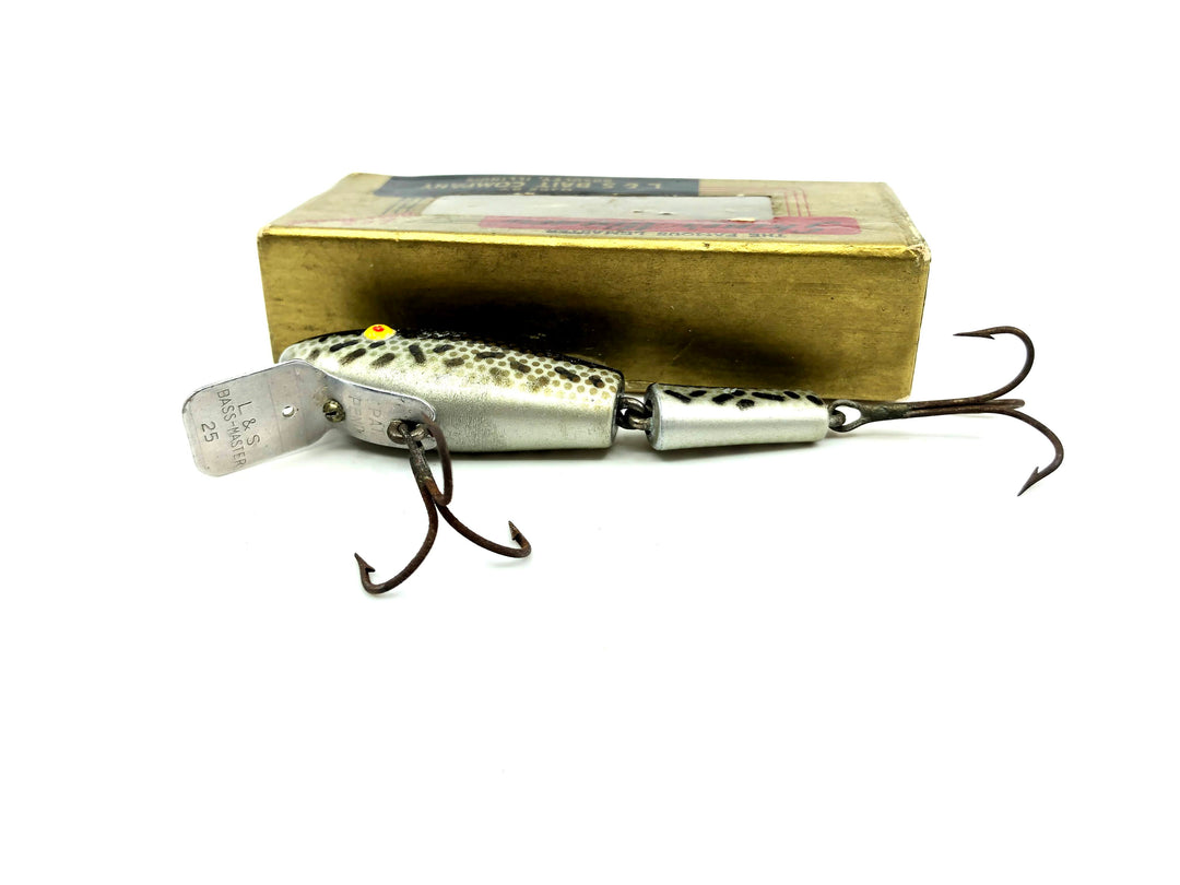 L & S Bass Master 2524 1948 Model Opaque Eyes with Box