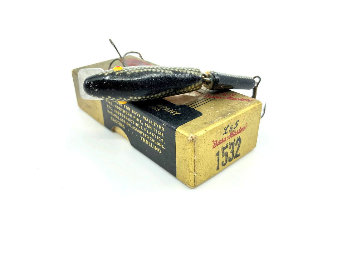 L & S Bass Master 1532 1949 Model Opaque Eyes with Box