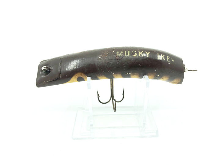 Lazy Ike Wooden Musky Ike Brown Rib Color