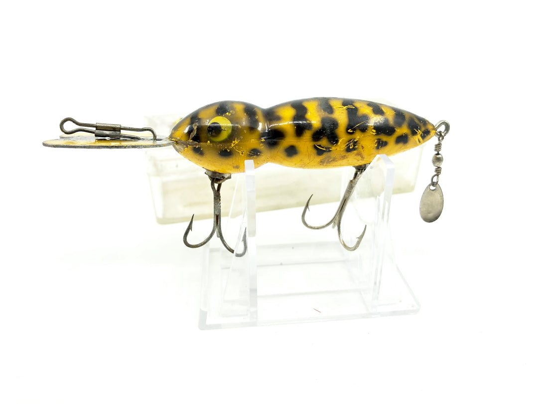 Whopper Stopper Hellbender Yellow Coach Dog Color with Box