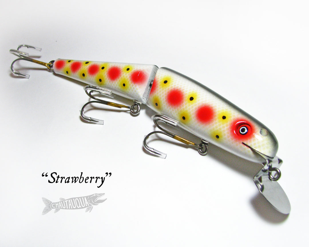 Chautauqua Jointed Minnow Strawberry