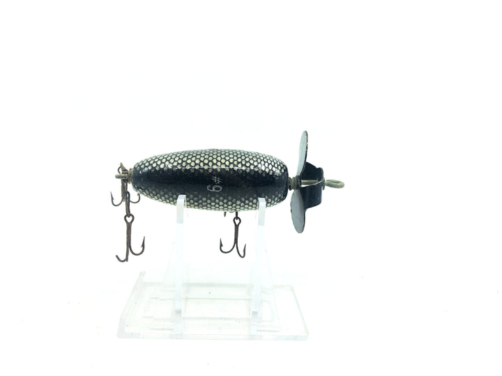 Helin Fishcake #9 Black Silver Scale Color