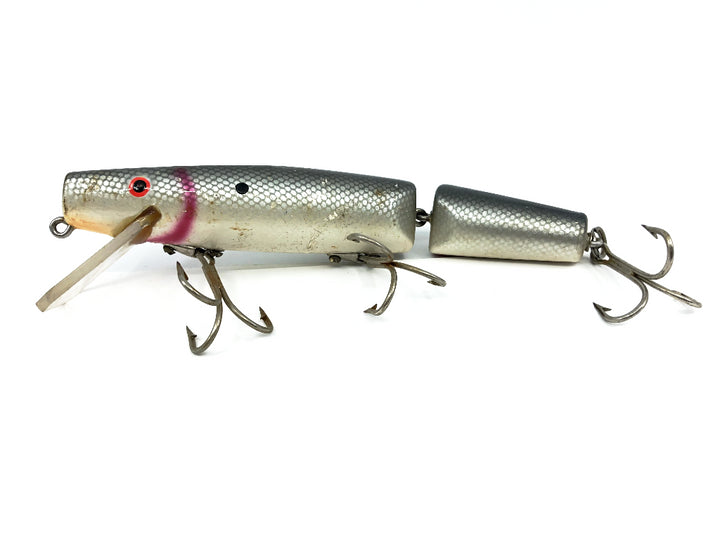 Wiley Jointed 6 1/2" Musky Killer in Silver Shad Color