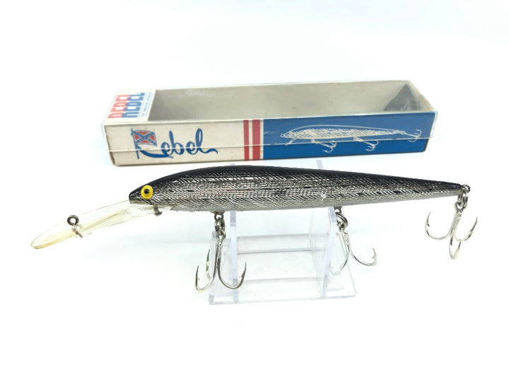 Rebel Vintage Minnow Model DR 2301 SW Silver Color with Box