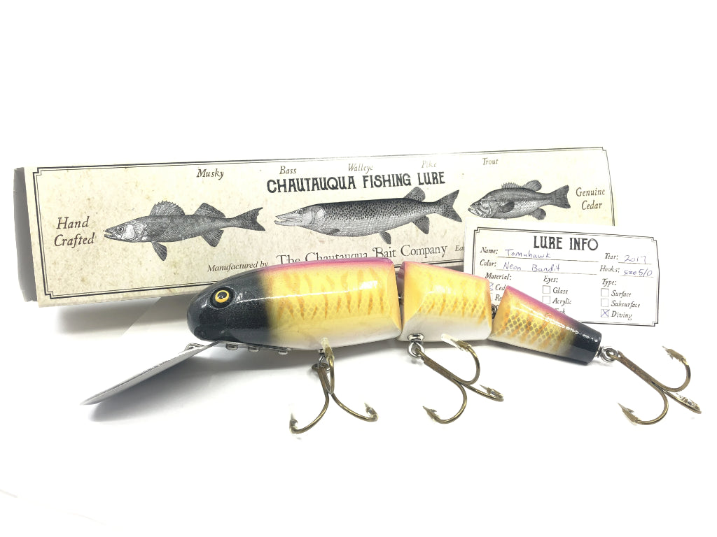 Chautauqua Tomahawk Musky Lure 2017 Neon Bandit Color