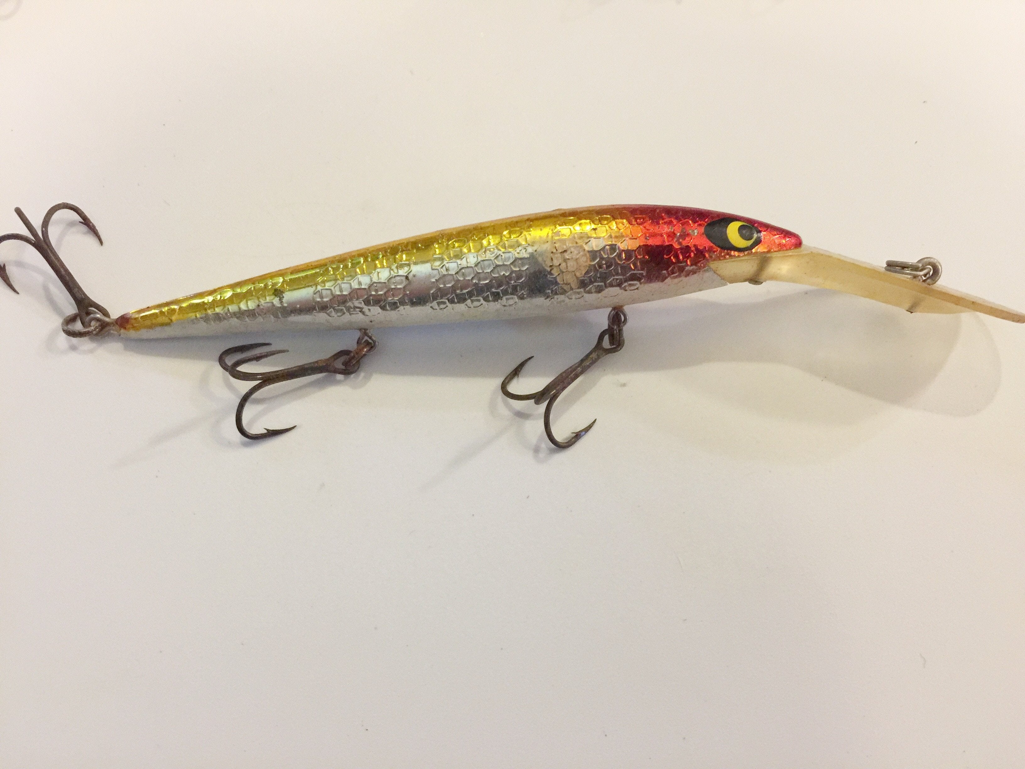 Isca Smithwick Rattlin' Rogue - Flutuante Para Bass E Walleye - 11,4cm