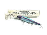 Solid Body Chautauqua 8" Minnow Musky Lure, Bubble Gum Blitz Color