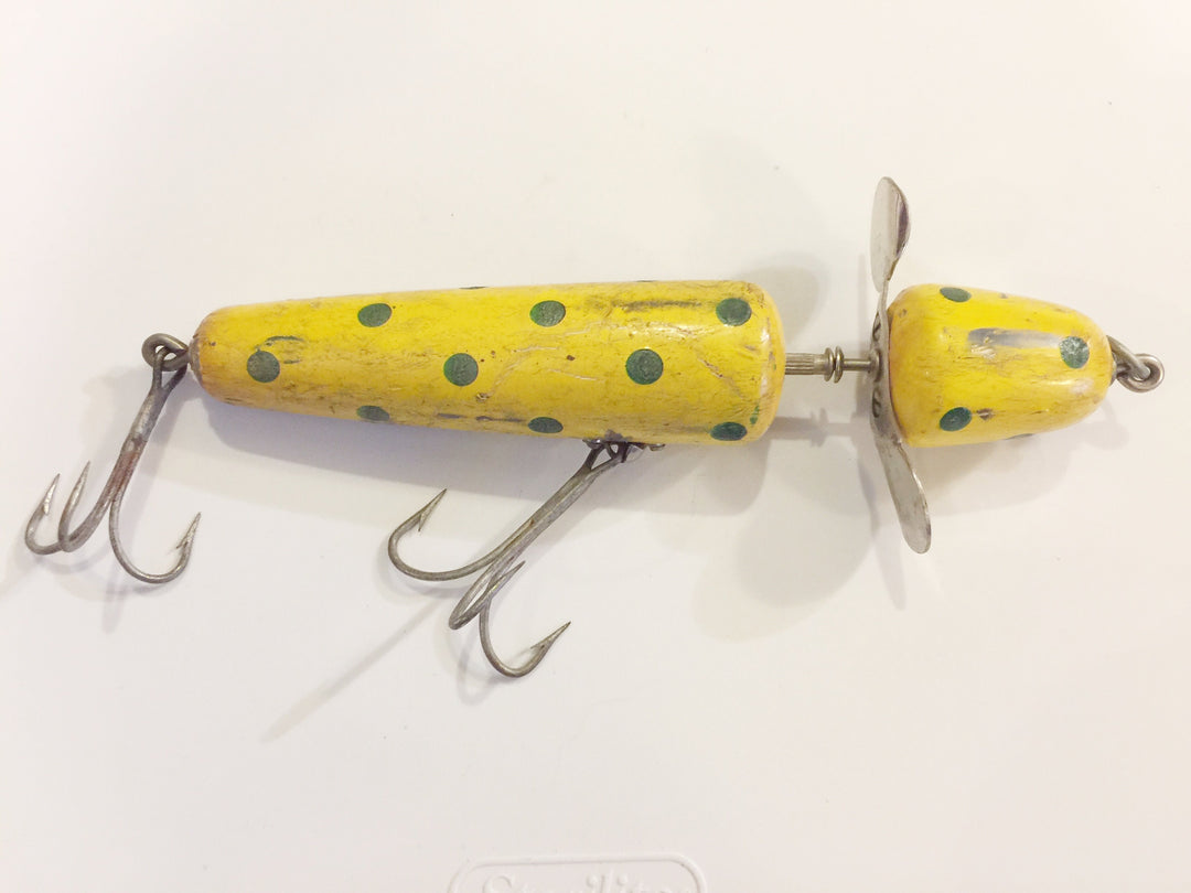 Pflueger Globe Yellow with Green Dots Bulldog Prop Vintage