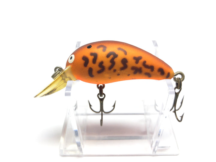 Bomber Model A Screwtail E4 Dull Brown Orange Crawdad Orange Belly Color Lure