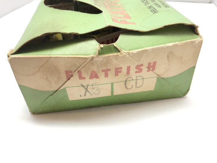 Helin Flatfish Dealer Box of 12 X5 CD Coach Dog Color Lures
