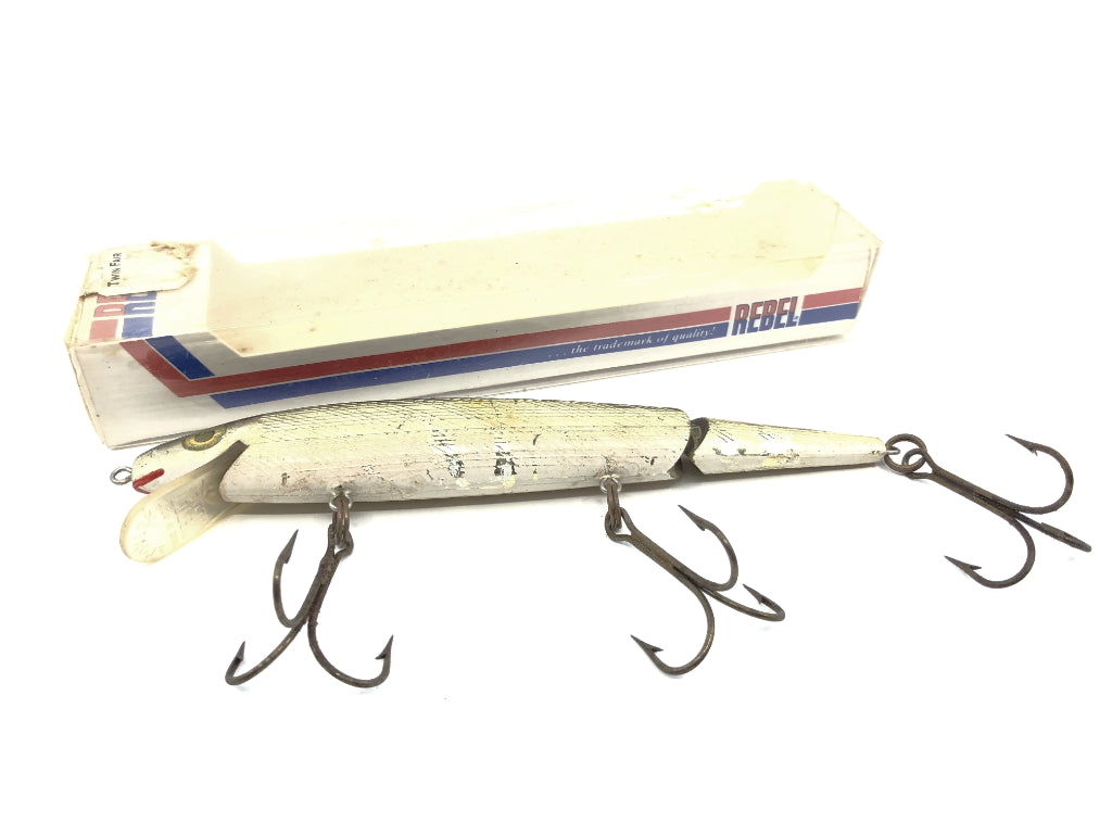 Rebel Jointed Minnow with Box