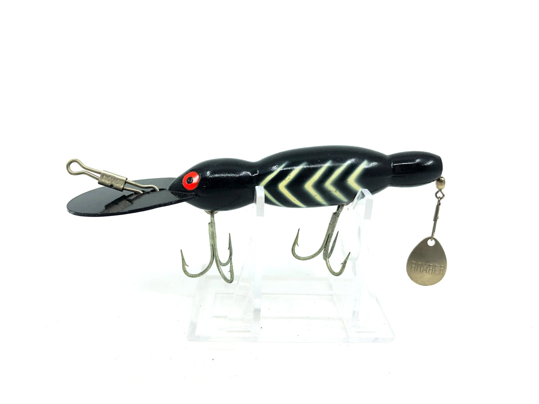 Bomber Water Dog, #14 Black White Ribs Color