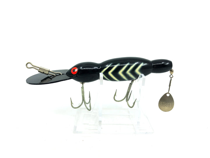 Bomber Water Dog, #14 Black White Ribs Color