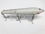 Big 6 1/2" Musky Lure.  White Speckled