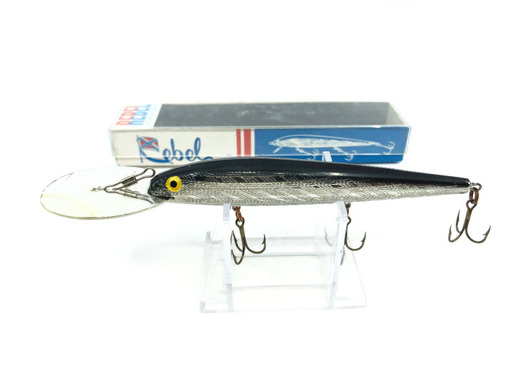 Rebel Vintage Deep Runner Metal Lip DRM2201 Silver Black Color with Box