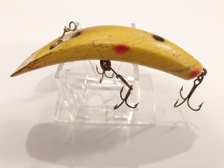 Helin P8 Wooden Lure in Yellow Spot Tougher Model