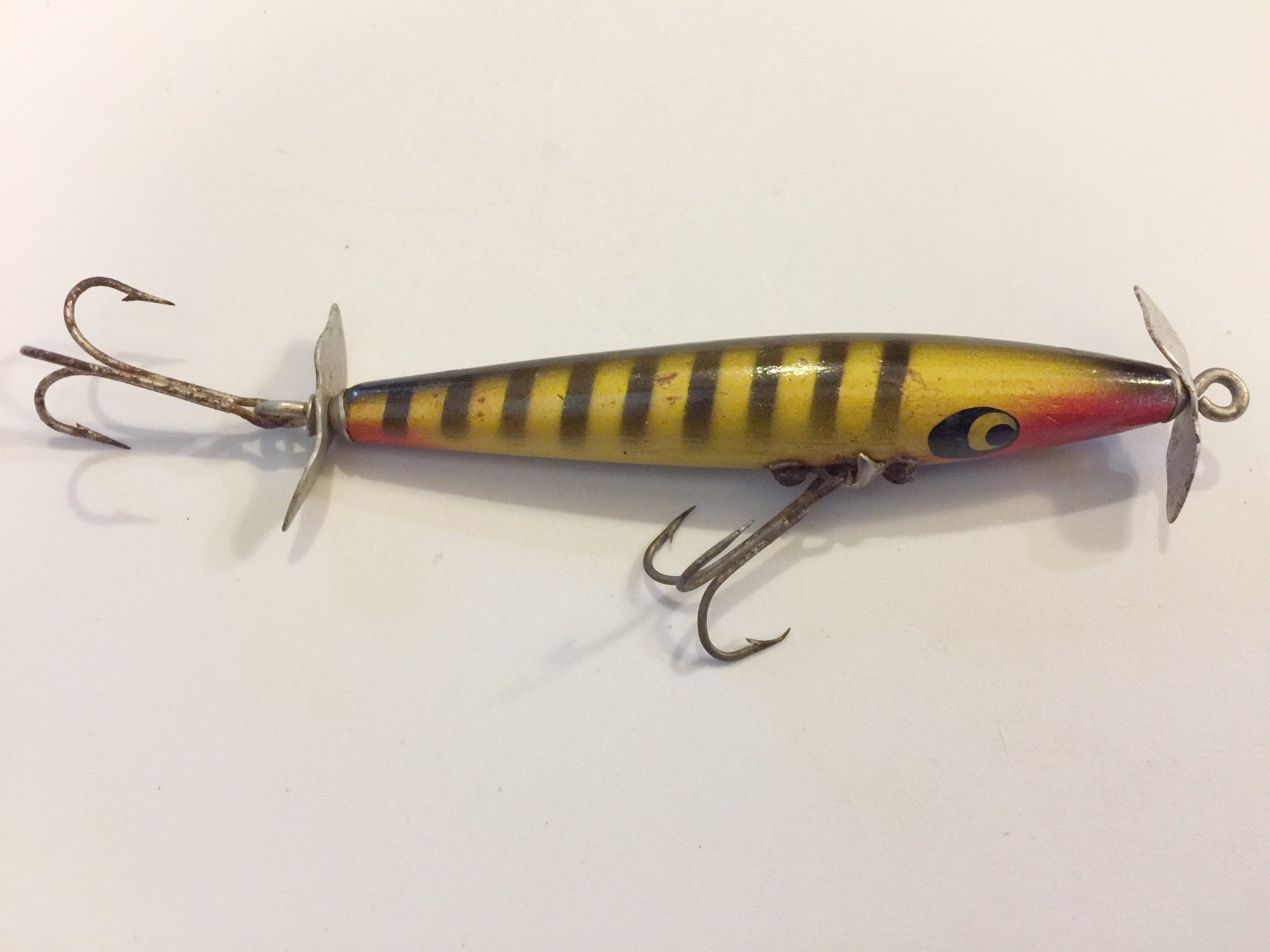 VINTAGE FISHING LURE WOODEN SMITHWICK DEVILS HORSE #F-131 NEW IN BOX UN VINTAGE FISHING LURE WOODEN SMITHWICK DEVILS HORSE #F-131 NEW IN BOX UN