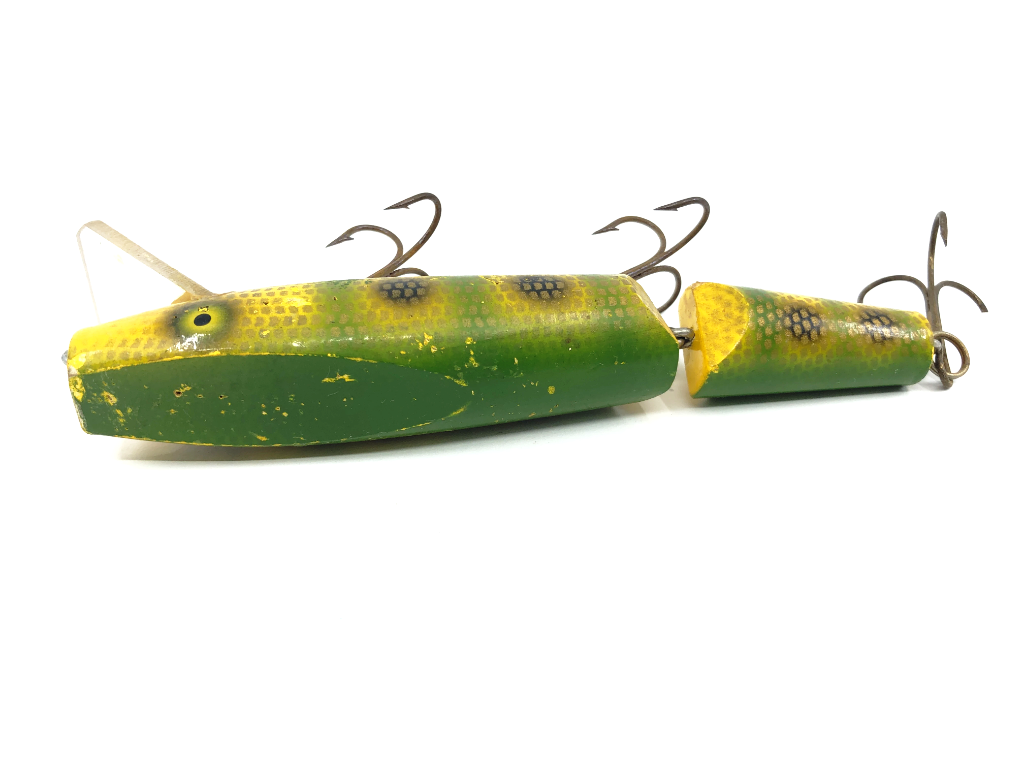Wiley Jointed 6 1/2" Musky Killer in Yellow Perch Black Dots Color