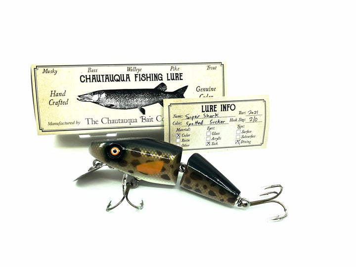 Chautauqua Wooden Super Shark Spotted Hogsucker Chub Color