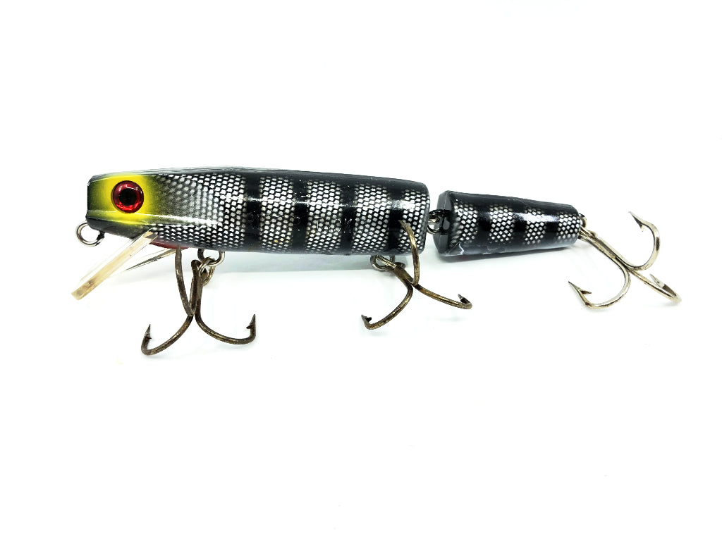 Drifter Tackle 6 1/2" Jointed Muskie Stalker in Black Sucker Color