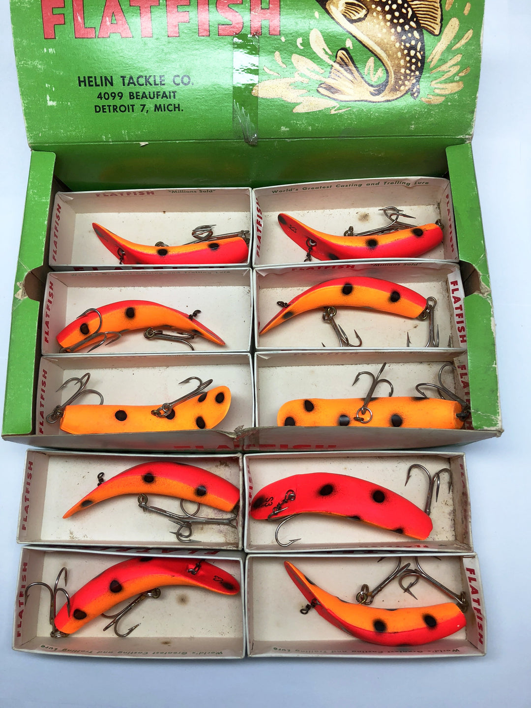 Helin SPECIAL Flatfish Dealer Box of 10 S3 RYF Red Fluorescent Top Yellow Fluorescent Bottom Color Lures in Box