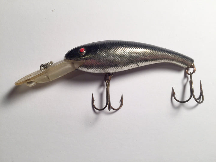 Cordell Wally Diver 7 10 Black and Silver Red Eyes