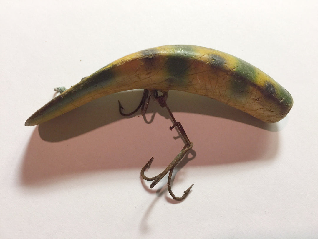 Helin Flatfish S7 Yellow Frog Spot Lure